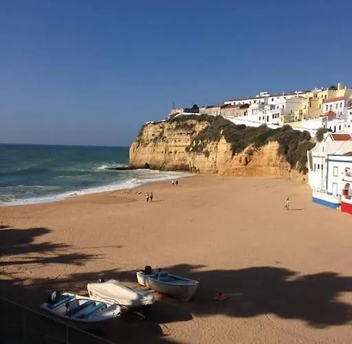 Encantador A 100m Da דירה